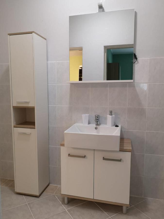 Apartmani Ljuba Rogoznica  Zewnętrze zdjęcie